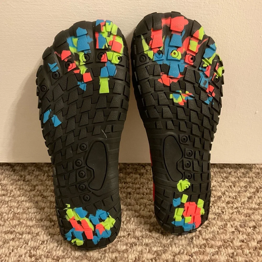 Big Kids Water Shoes/Water Socks Boy/Girl - Size EUR 36